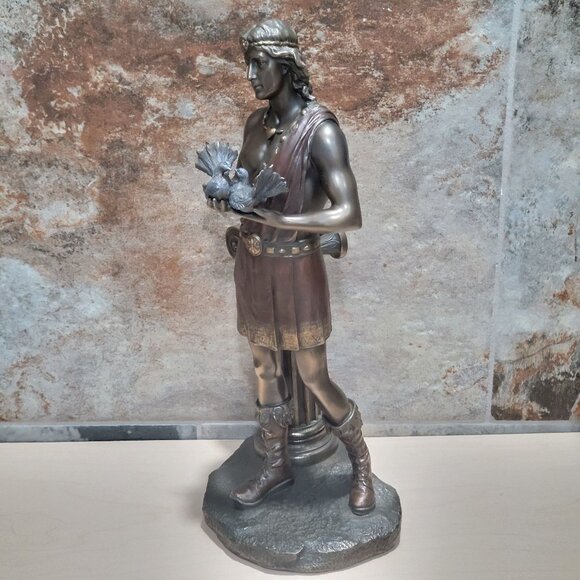 Hymenaeus Bronze Statue Sculpture Holding Two Doves Greek God of Marriage Feasts - Picture 6 of 10